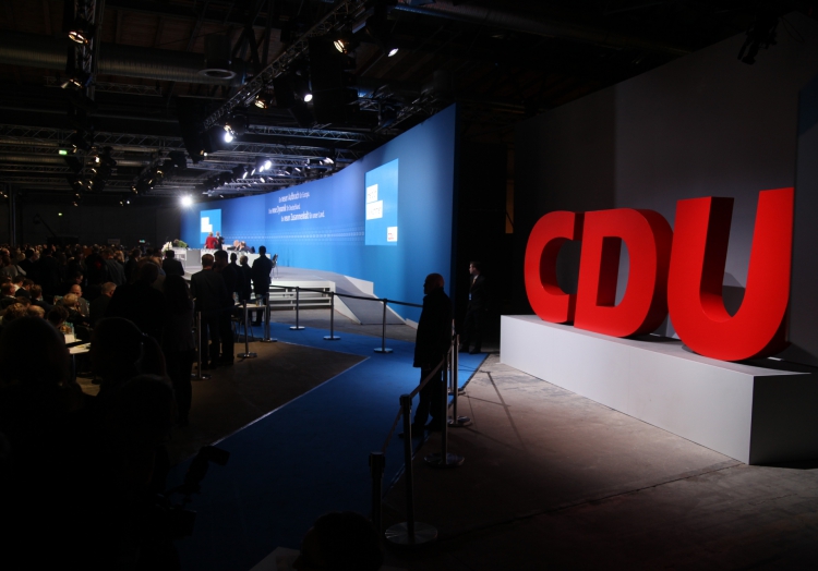 Röttgen: Lager-Denken in CDU wäre "Anfang vom Ende"
