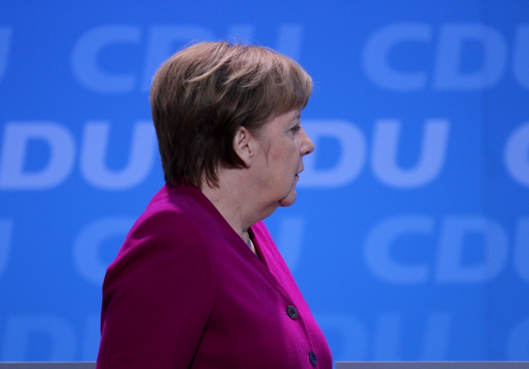 Umfrage: Bedauern über Rückzug Merkels überwiegt