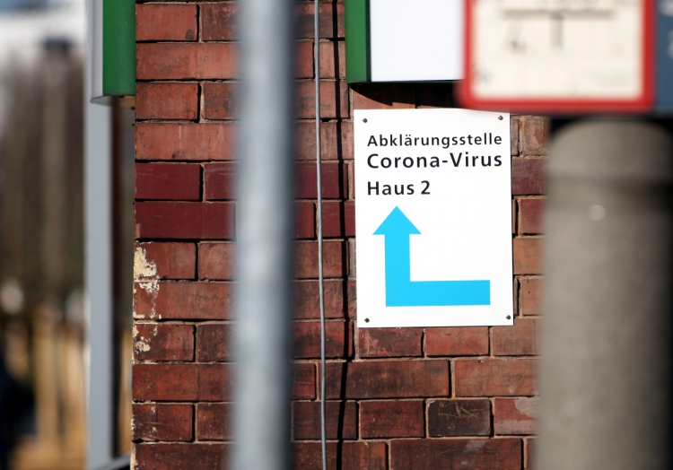 Drosten fürchtet bis zu 100.000 Corona-Neuinfektionen pro Tag