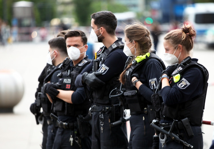 DPolG: Corona-Erkrankungen in der Polizei als Dienstunfall werten