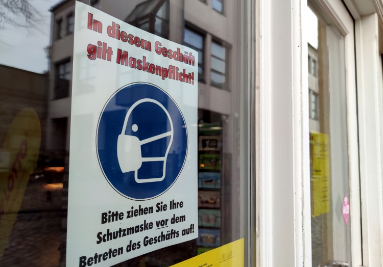 RKI meldet 13.202 Neuinfektionen – Fast 1.000 Tote