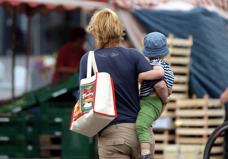 Union gegen Urlaubsregelung für Eltern von Kita- und Schulkindern
