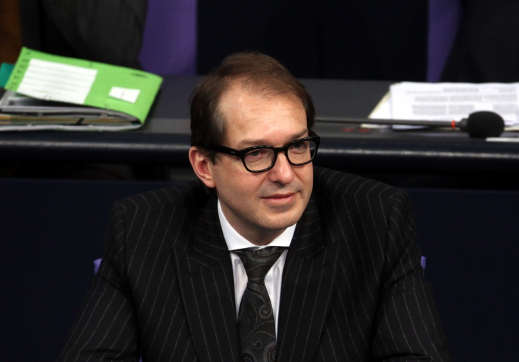 Maut-Untersuchungsausschuss: Grüne halten Dobrindt für mitschuldig