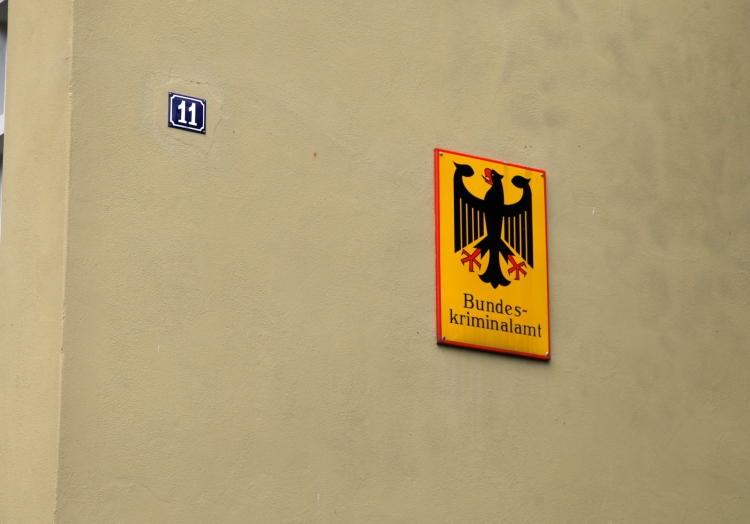 Hälfte der BKA-Beamten ermittelt von zu Hause