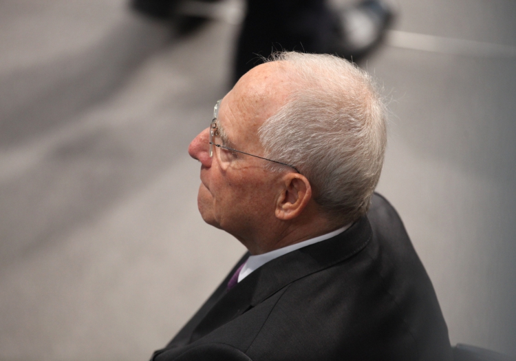 Schiefner: Schäuble soll Scheuers Protokoll-Mails sichern