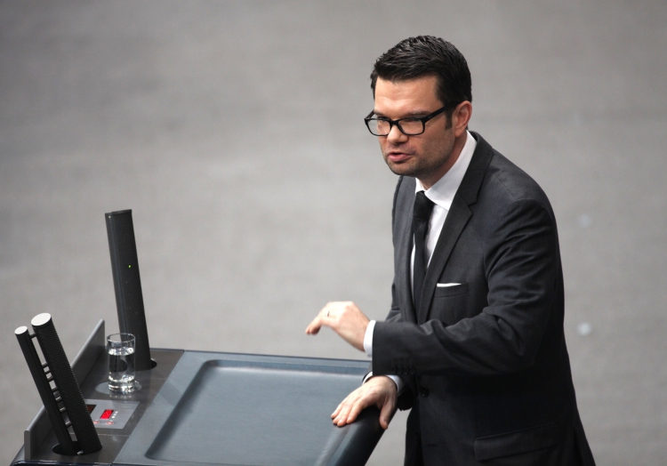 FDP: Kanzlerin soll Regierungserklärung zu Corona-Politik vorziehen