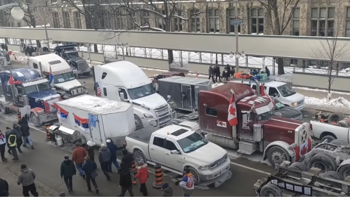 Amerikanische, europäische und australische Lkw-Fahrer bereiten sich darauf vor, die von kanadischen Lkw-Fahrern verfolgte Strategie zum Impfmandat zu verfolgen!