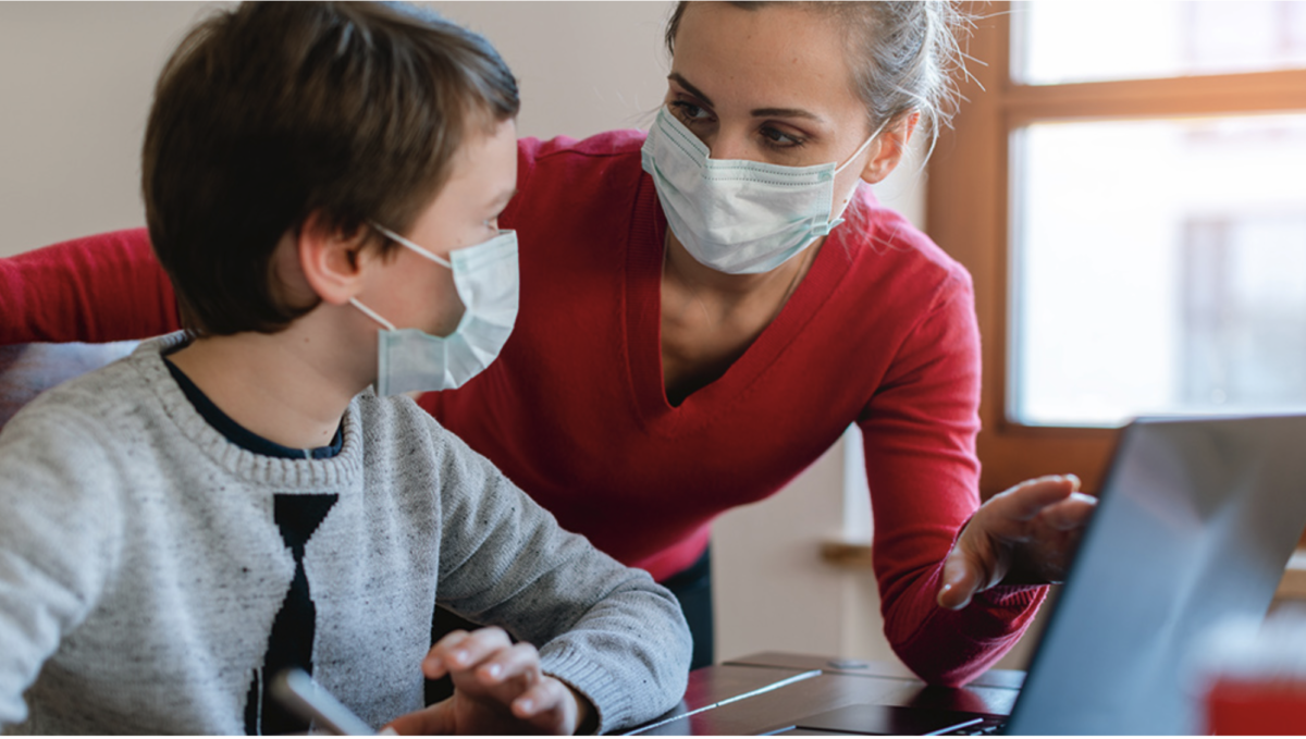 Der Gouverneur von Virginia beendet die obligatorische Kohlendioxidvergiftung von Kindern (Maskentragen) in Schulen!