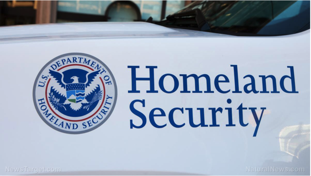 DHS spionierte Amerikaner aus, sammelte ihre Finanzinformationen in großen Mengen!