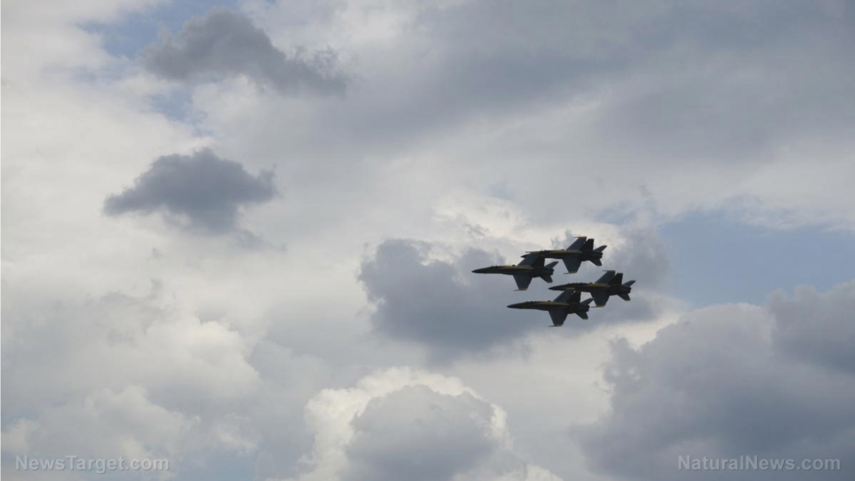 Die US-Luftwaffe verschwendet Millionen an Steuergeldern, indem sie ausgebildete, erfahrene Piloten wegen COVID-19-Impfstoffe entlädt!