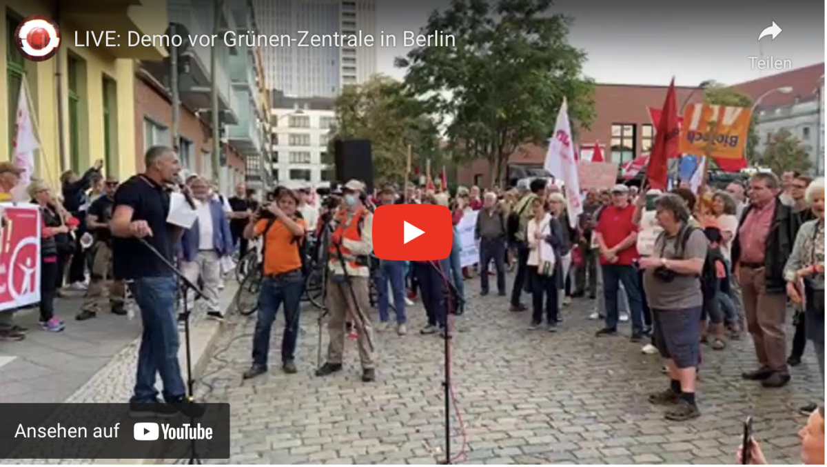 LIVE: Demo vor Grünen-Zentrale in Berlin!