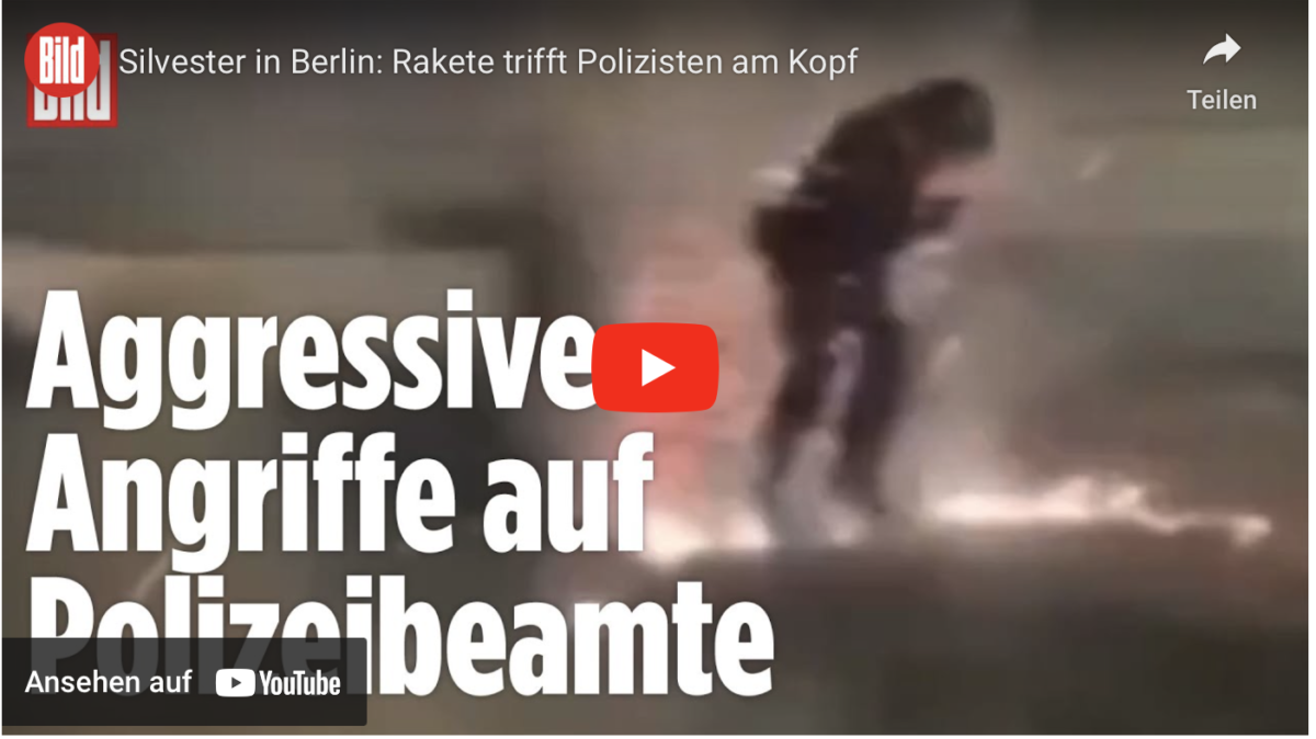 Silvester in Berlin: Rakete trifft Polizisten am Kopf!