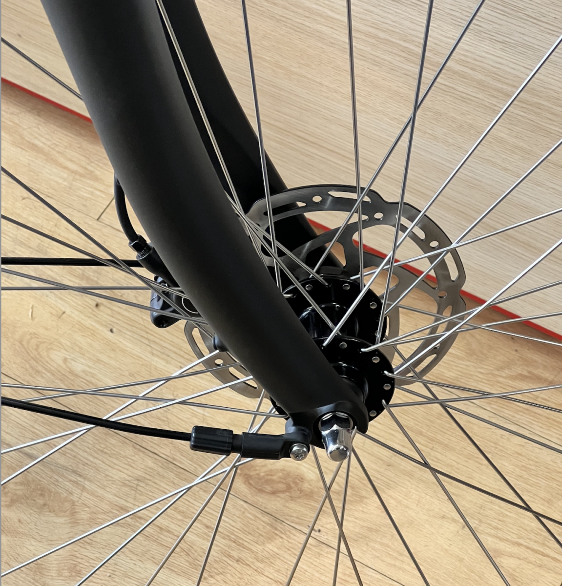 Schwerer Unfall mit einer Toten Fahrradfahrerin und vier Verletzten!