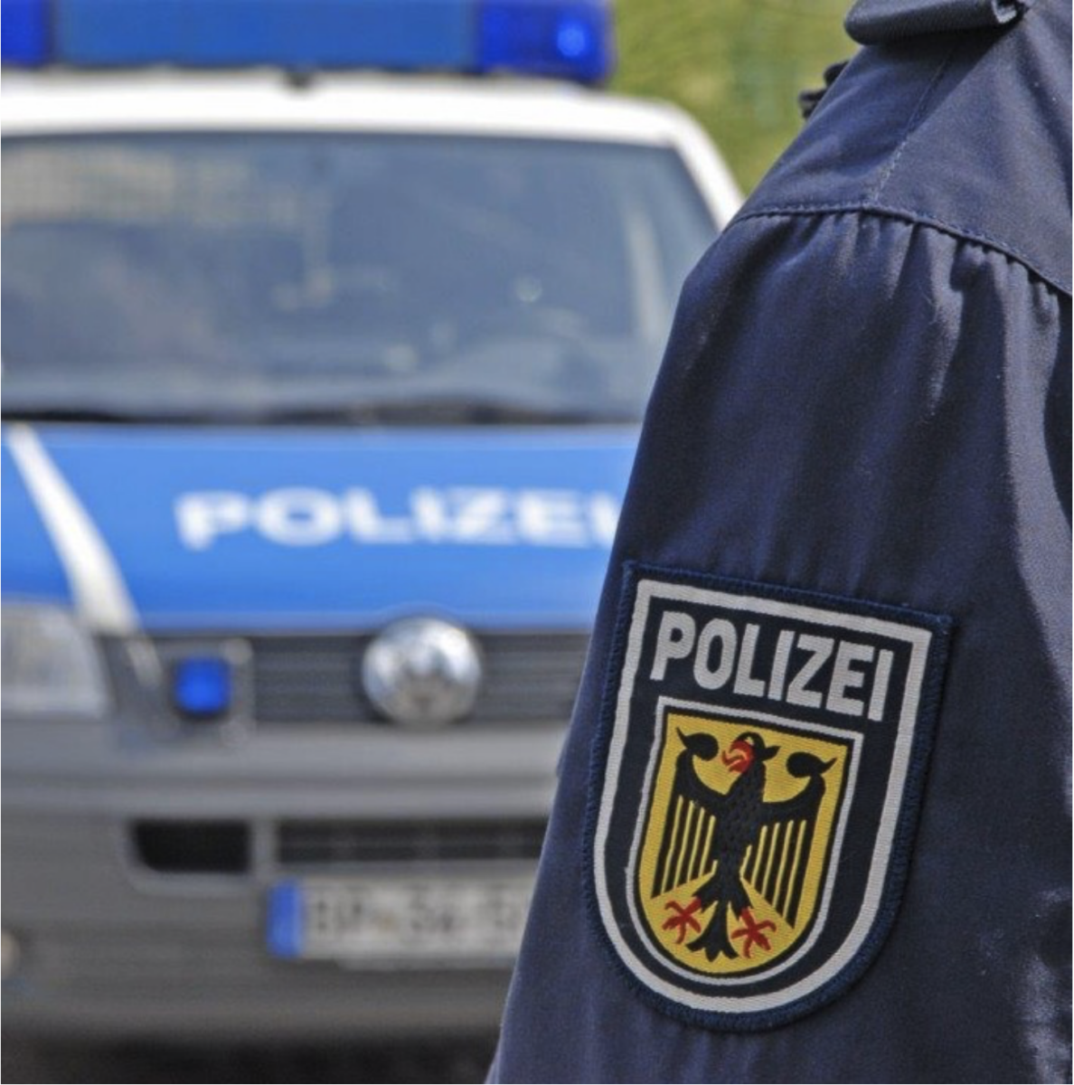 Mann zielt mit Pistole auf Reisende – Bundespolizei nimmt Tatverdächtigen fest