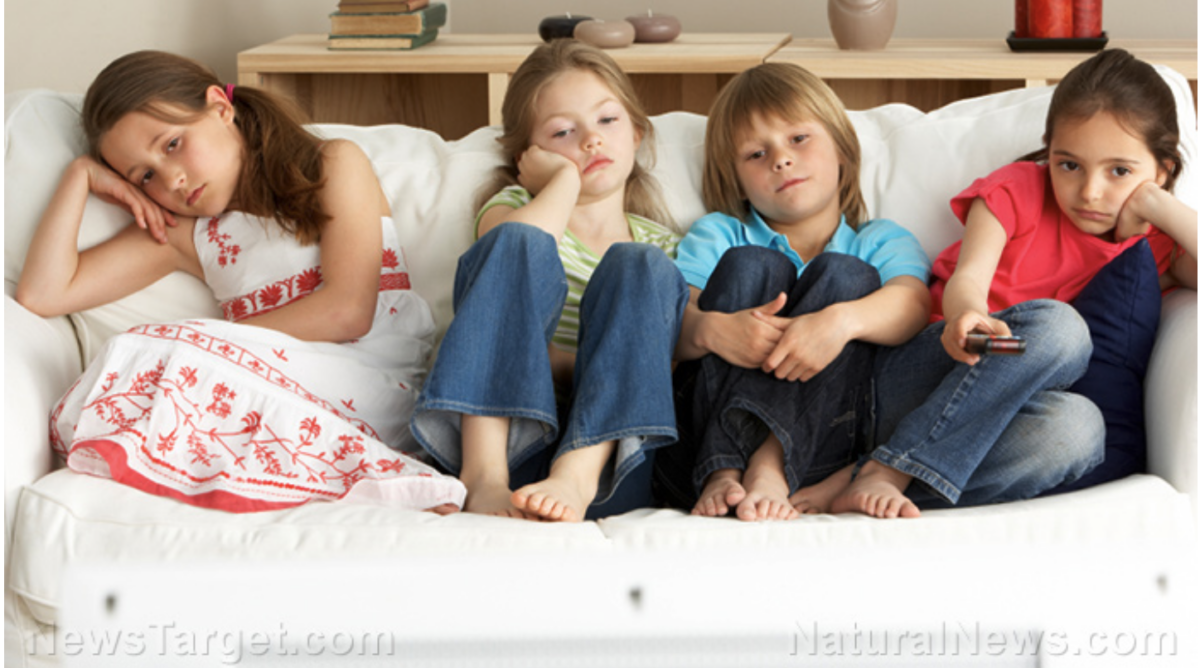 Geimpfte Kinder scheiden COVID bis zu 3 Mal länger aus als ungeimpfte Kinder, zeigen Studiendaten