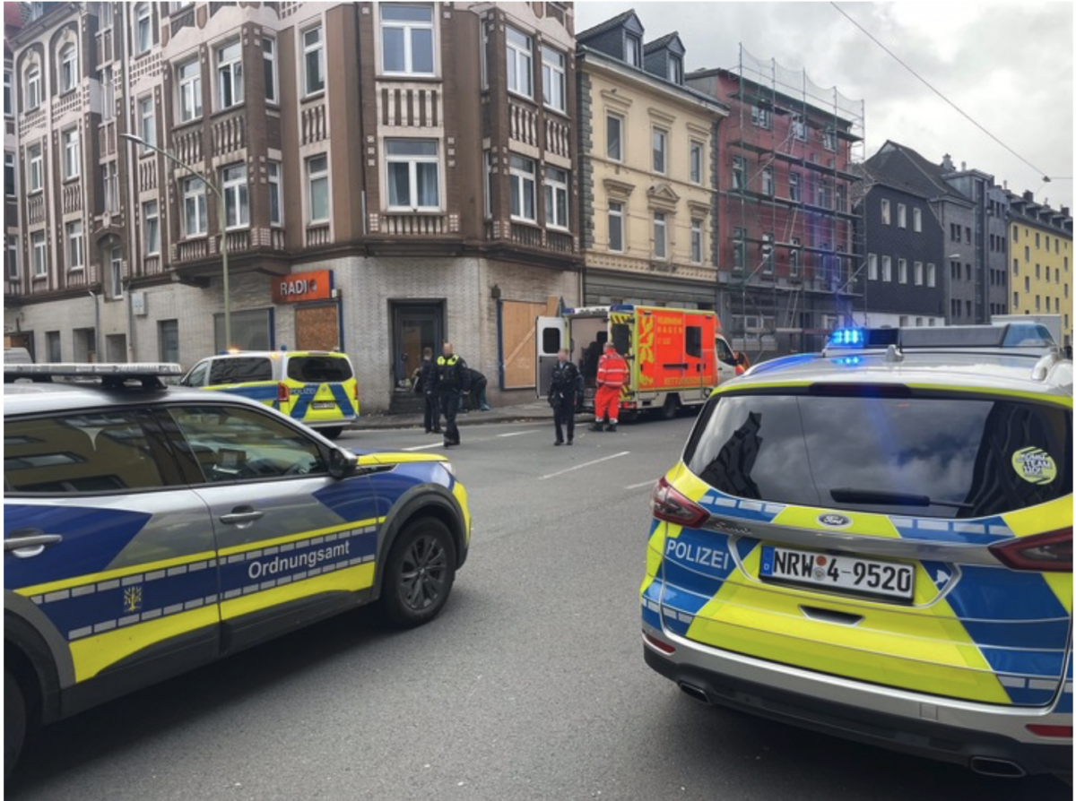 Wehringhausen – 49-jähriger Mann greift Beamte tätlich an!