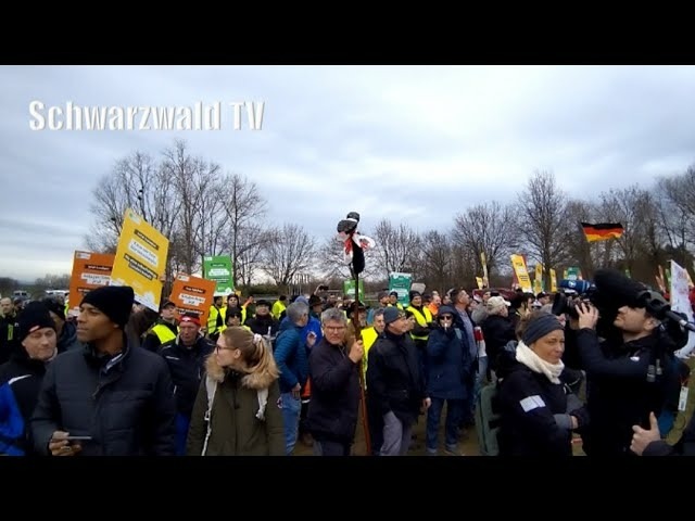 Arroganz des Bundeskanzlers Olaf Scholz beim Spatenstich in Freiburg verärgert die Bauern!