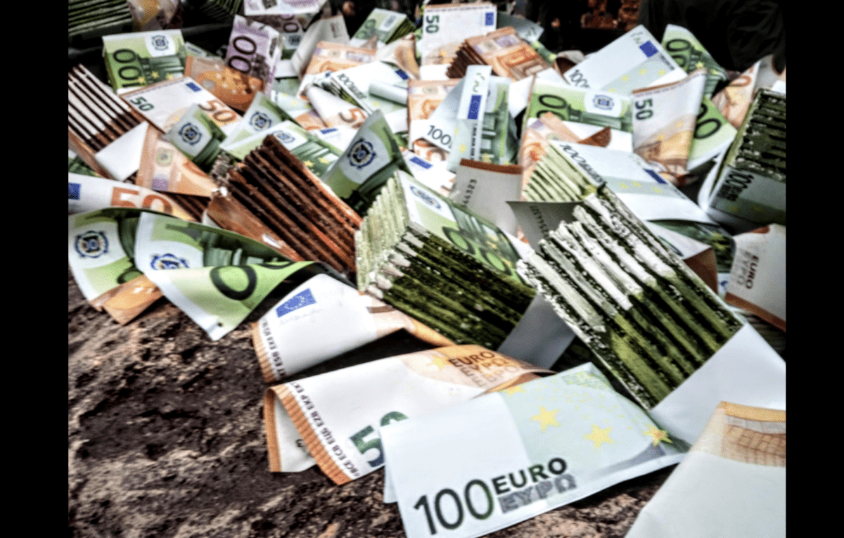 NRW-Finanzminister: „Ampel vernachlässigt Kampf gegen Steuerbetrug und Geldwäsche“!