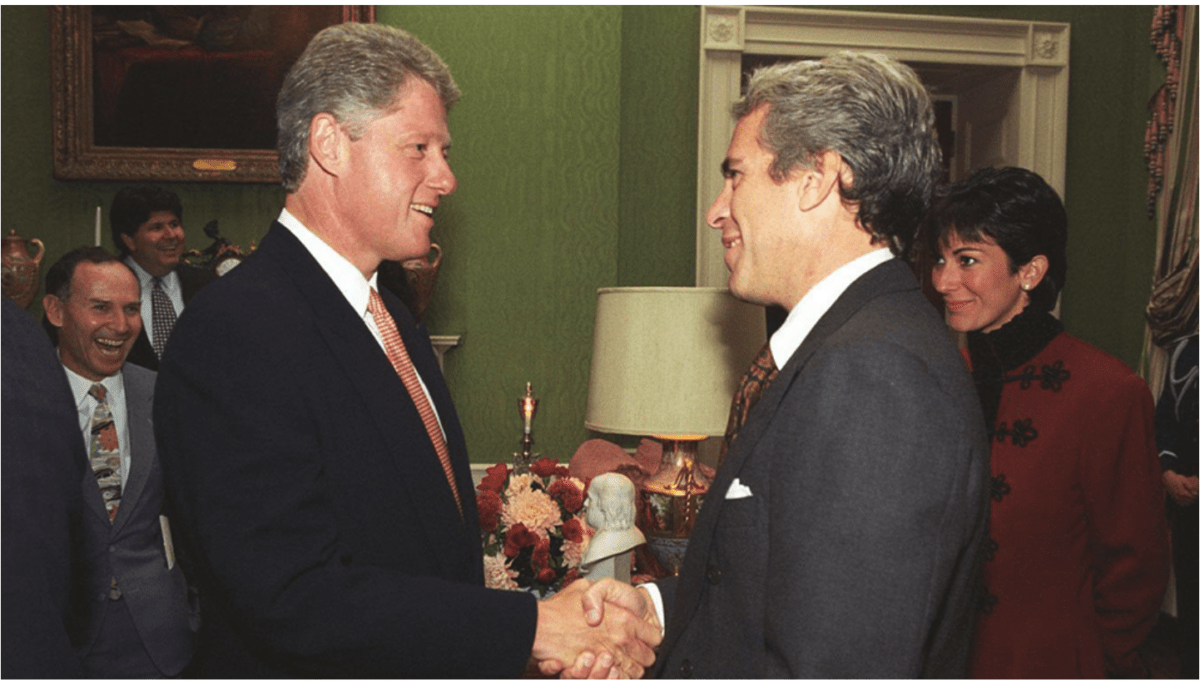 Bill Clinton bestätigt, dass Amerikaner durch Migranten ersetzt werden, damit Geldmeister die US-Wirtschaft mit neuen Sklavenarbeitern weiter wachsen lassen können