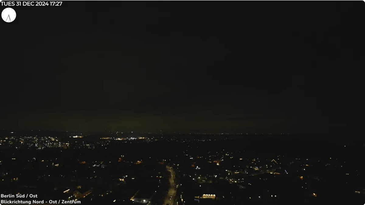 Berlin Livestream Silvester 2024 / 2025, Nord / Ost View – Zentrum, Hochhaus Berlin