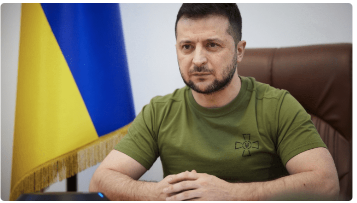 Beamte des Weißen Hauses geben zu, dass „wir mit Zelensky ein Monster geschaffen haben“, während die Spannungen eskalieren