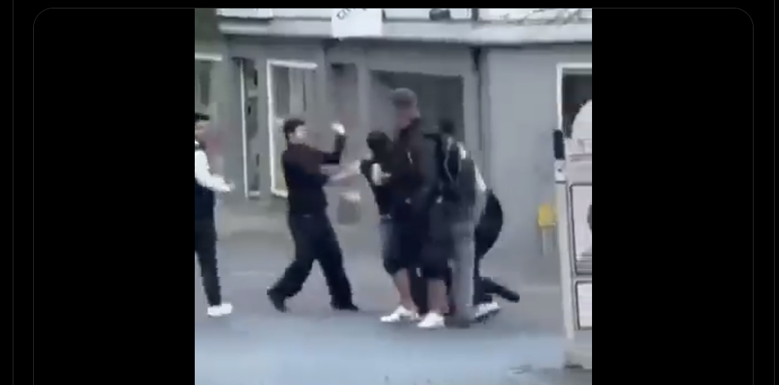 Gruppe Facharbeiter schlägt Jungen in Idar-Oberstein zusammen! Wieder nur ein Einzelfall!