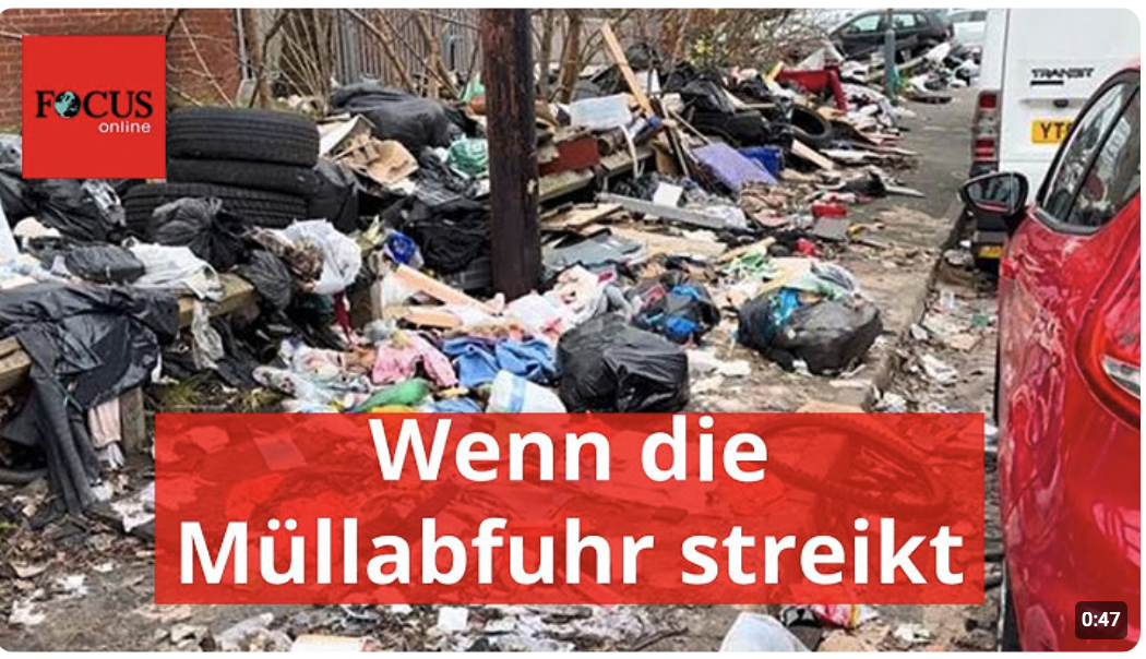 Weil die Müllabfuhr streikt – so massiv türmt sich der Weihnachtsabfall auf den Straßen