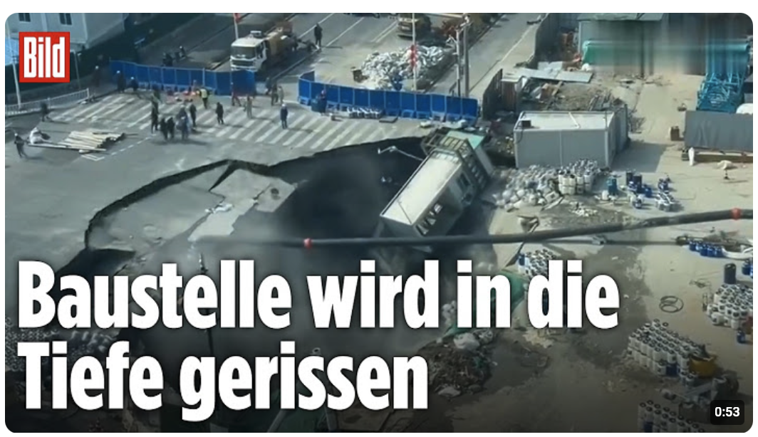 Riesenkrater in Shanghai: Bauarbeiten reißen gigantischen Abgrund in die Straße